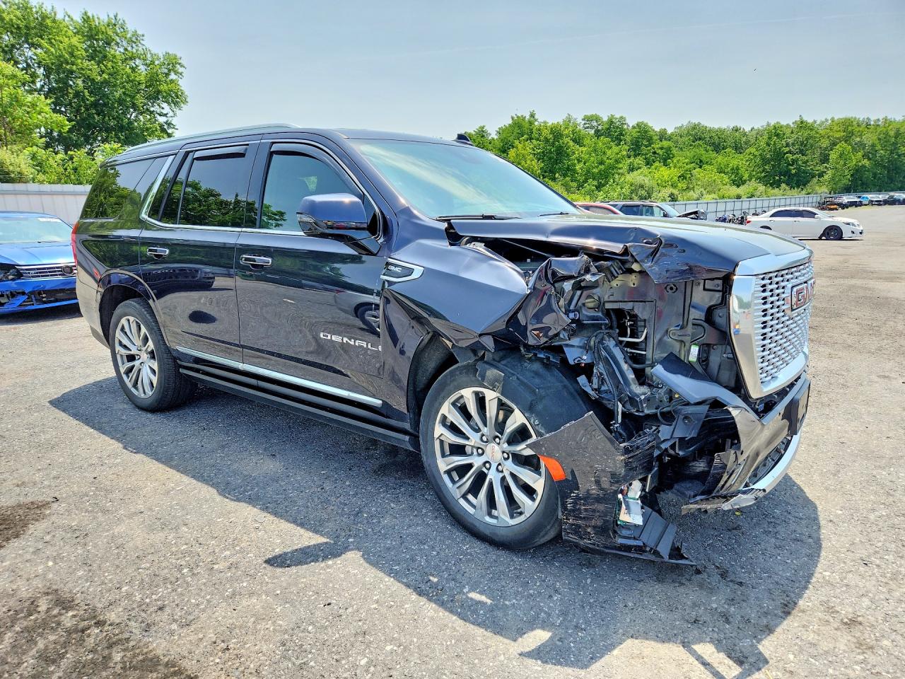 2023 GMC YUKON