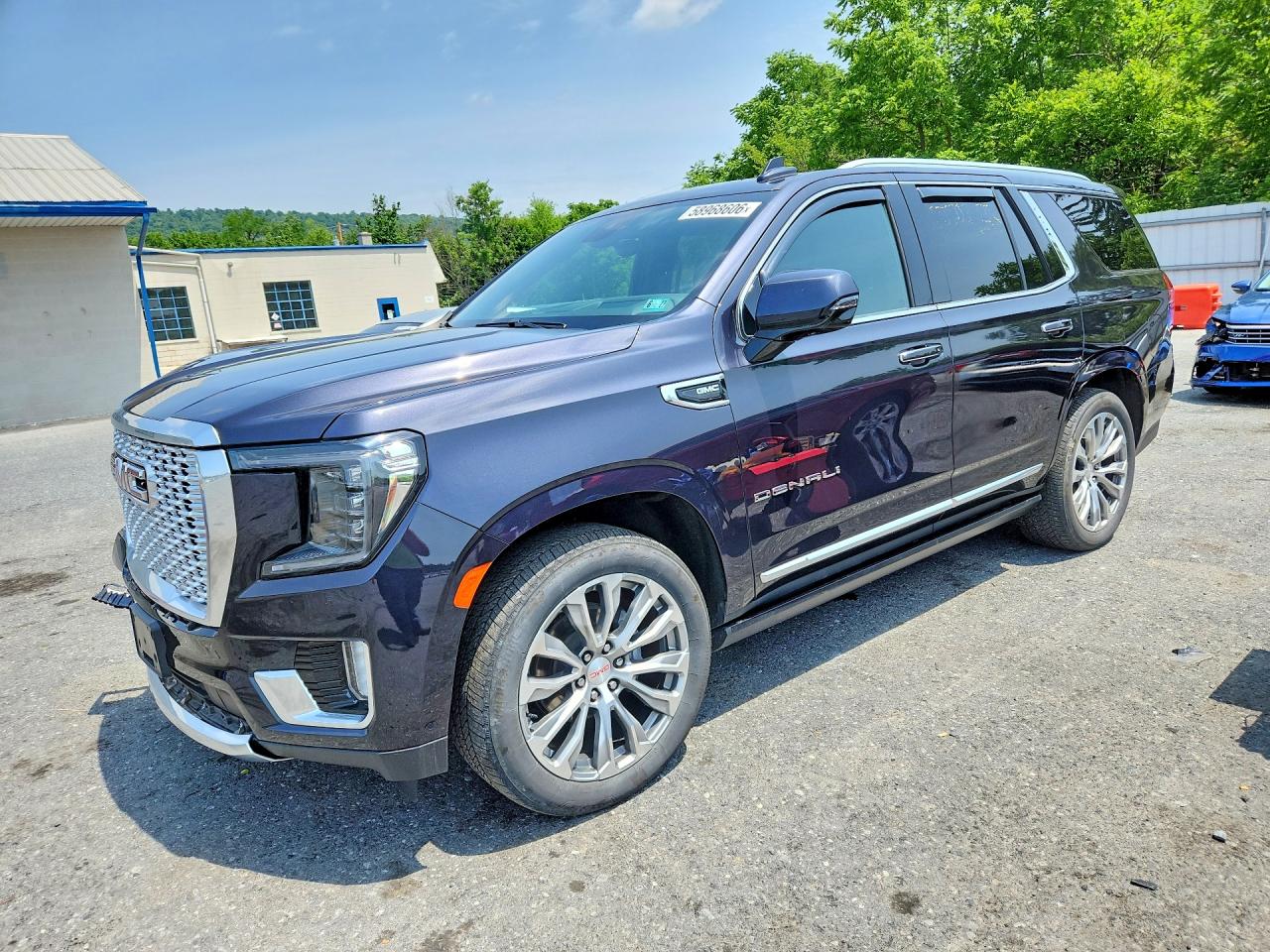 2023 GMC YUKON