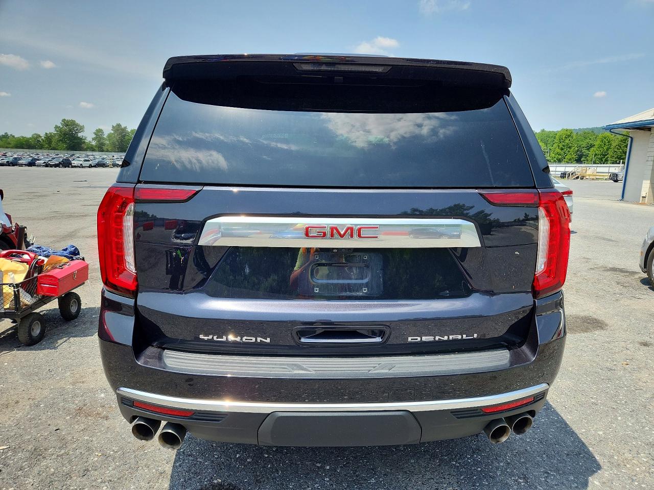 2023 GMC YUKON