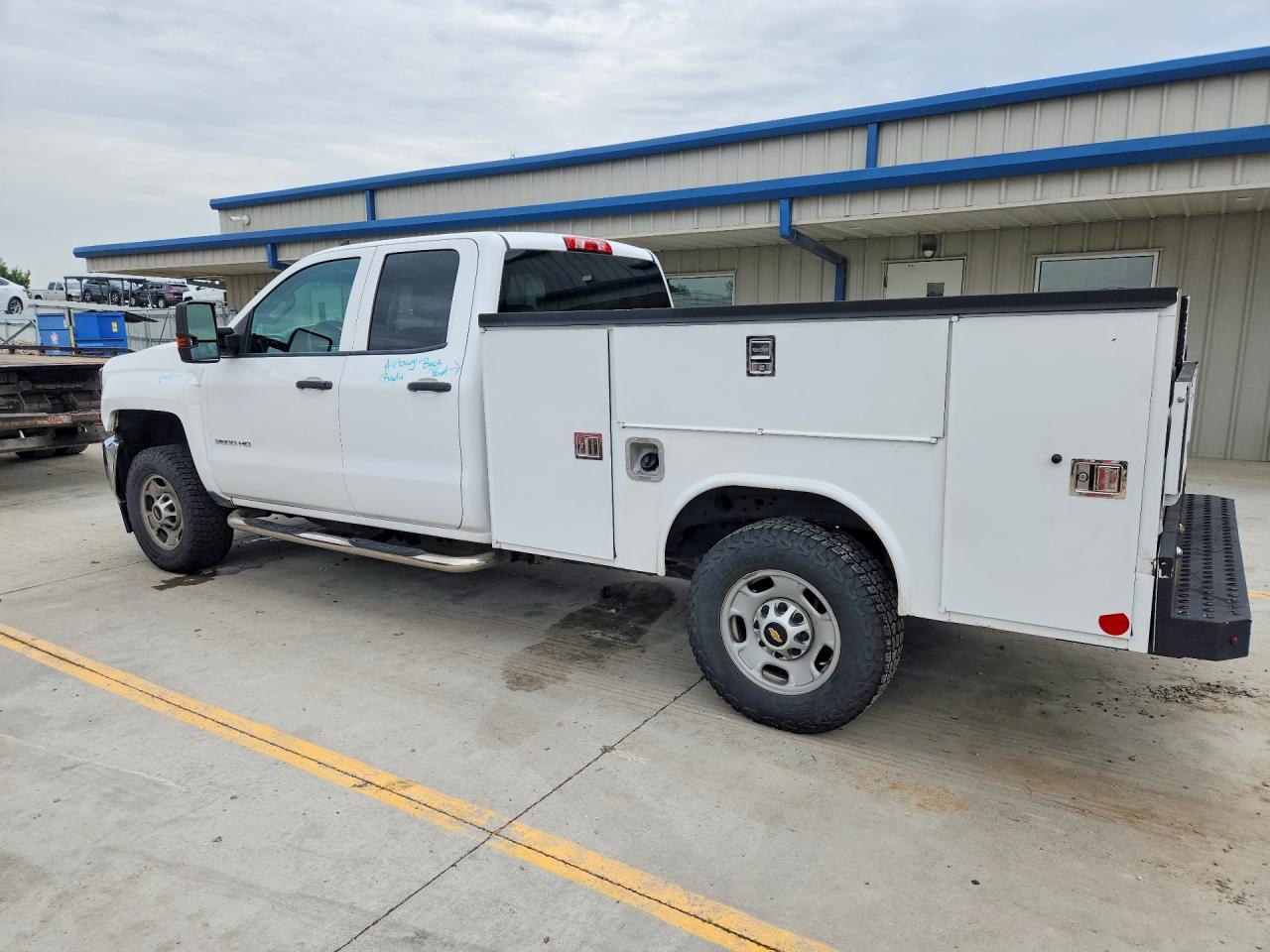 2017 CHEVROLET SILVERADO
