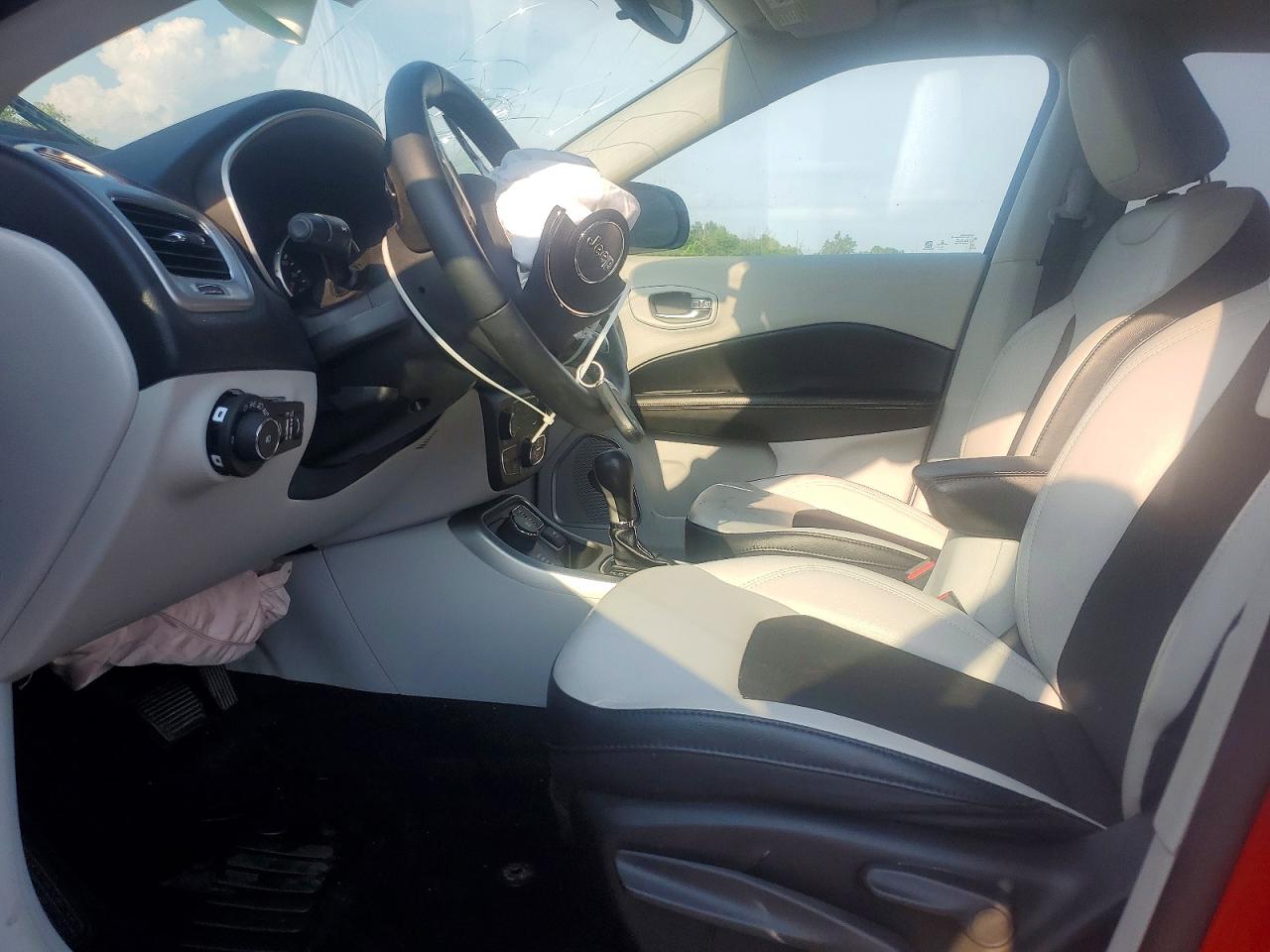 2020 JEEP COMPASS