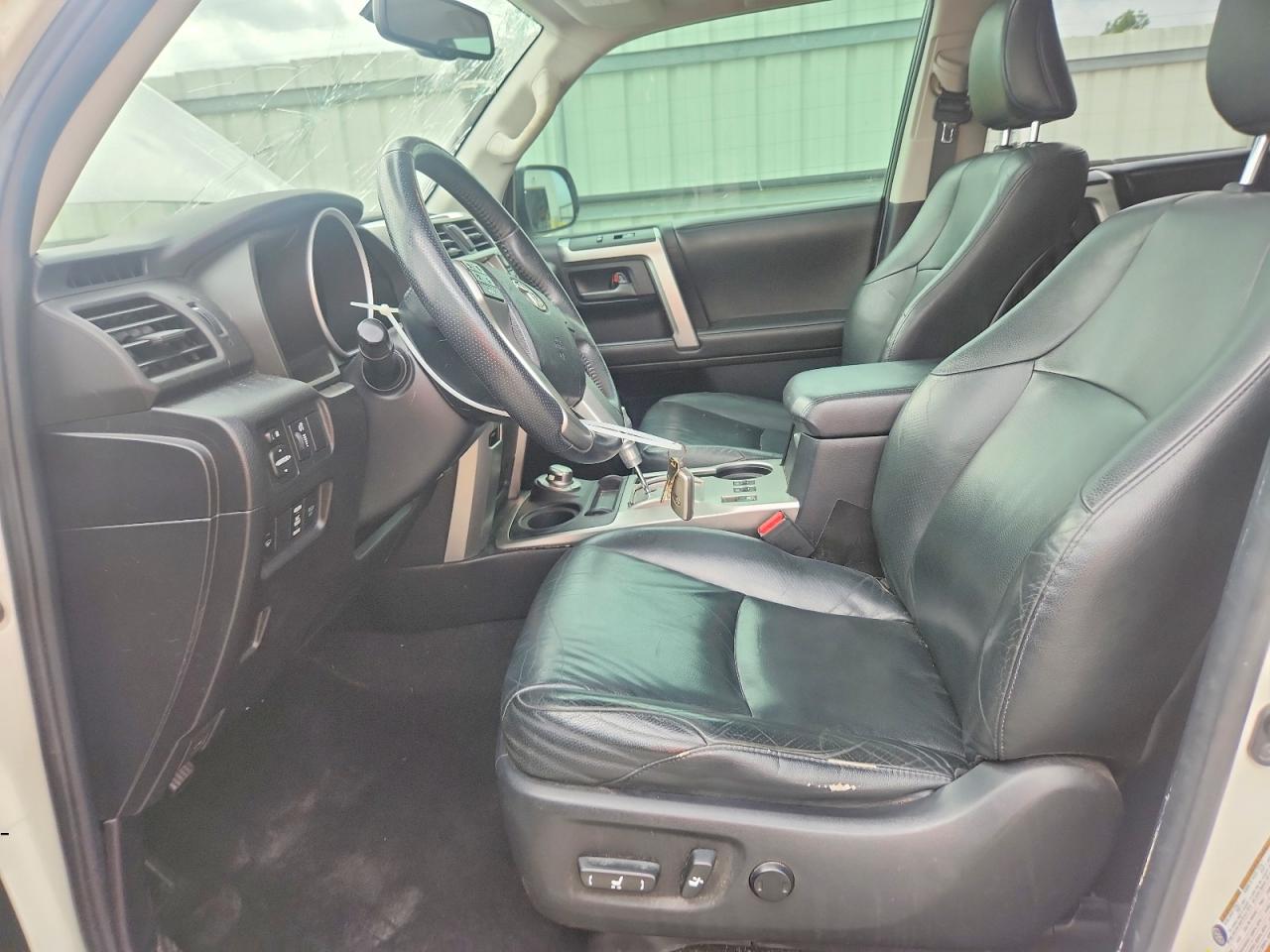 2011 TOYOTA 4RUNNER