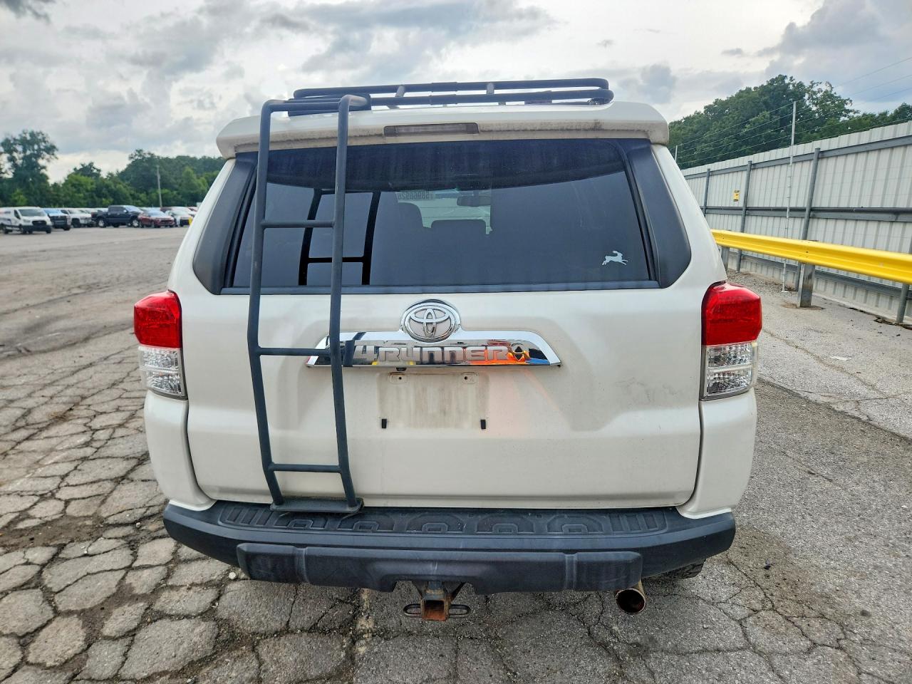 2011 TOYOTA 4RUNNER
