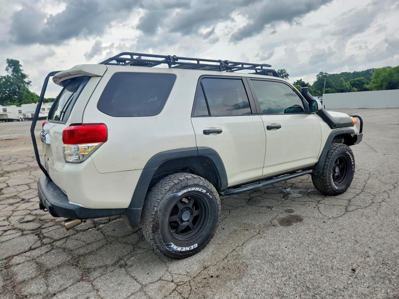 2011 TOYOTA 4RUNNER