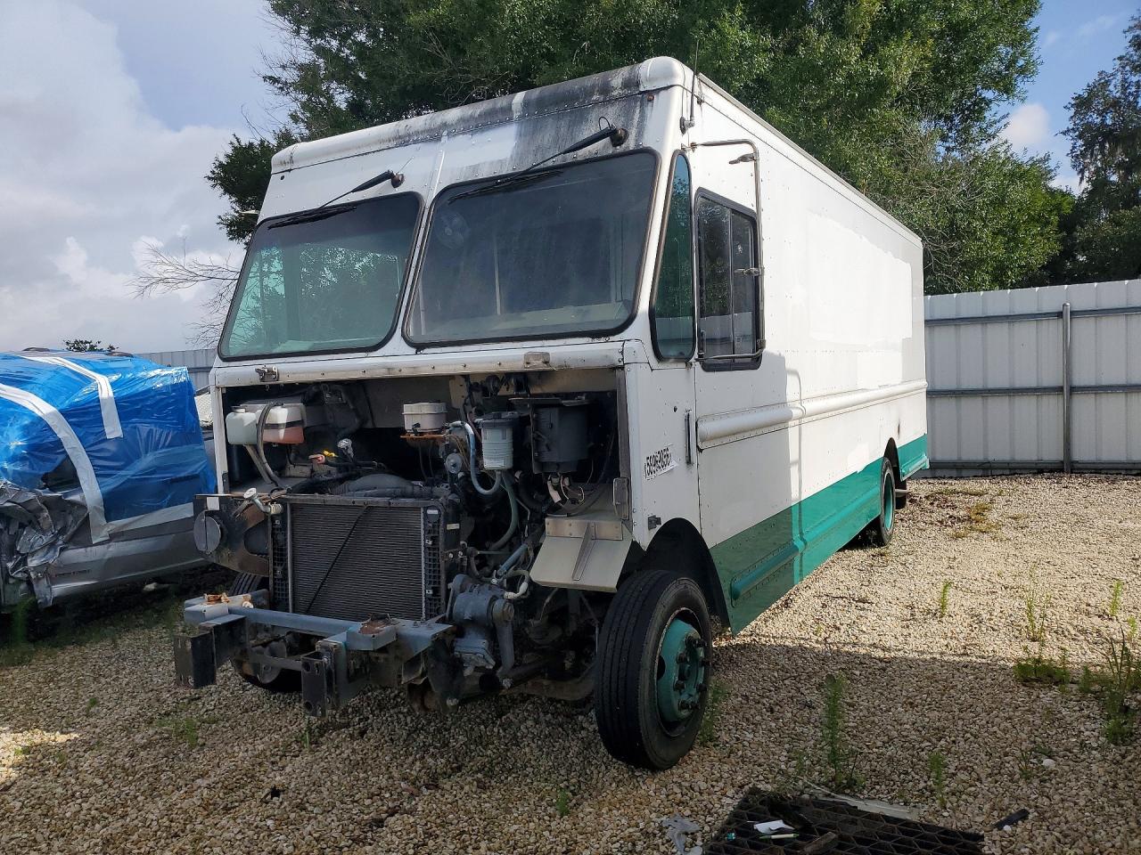 2011 WORKHORSE ALL OTHER