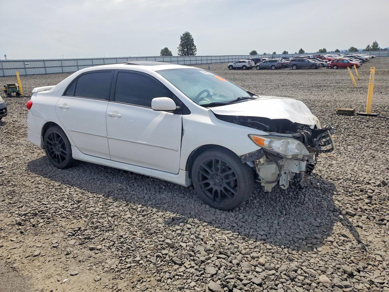 2013 TOYOTA COROLLA