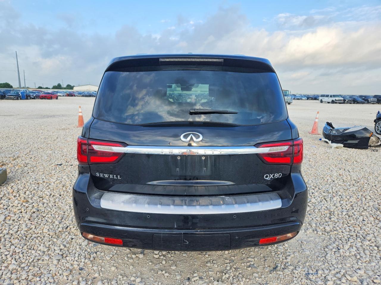 2020 INFINITI QX80