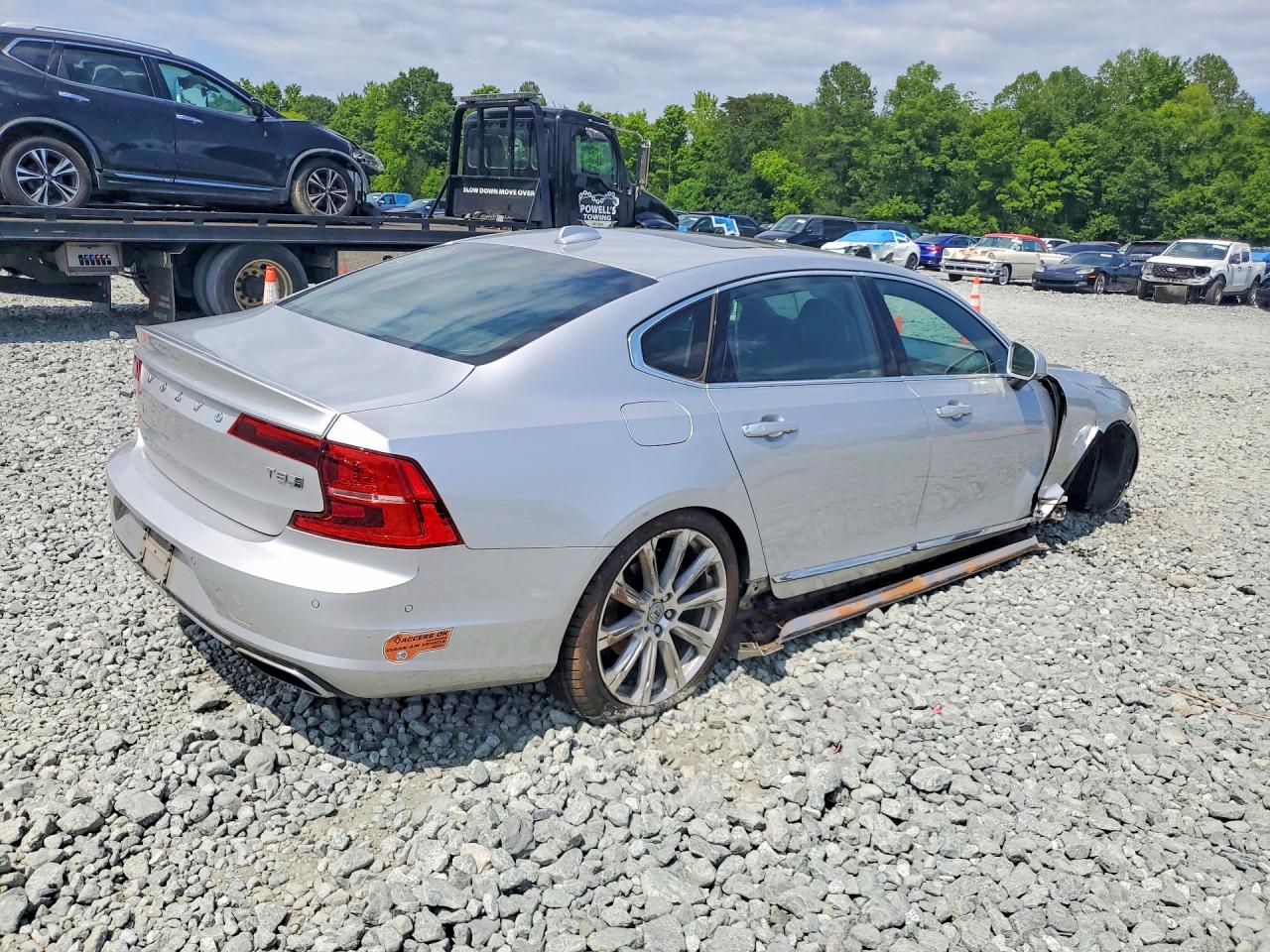 2018 VOLVO S90