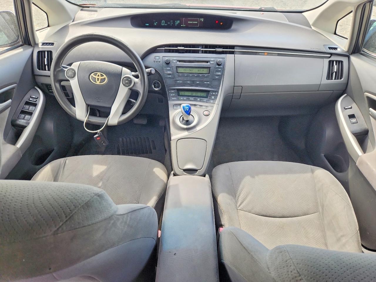2010 TOYOTA PRIUS