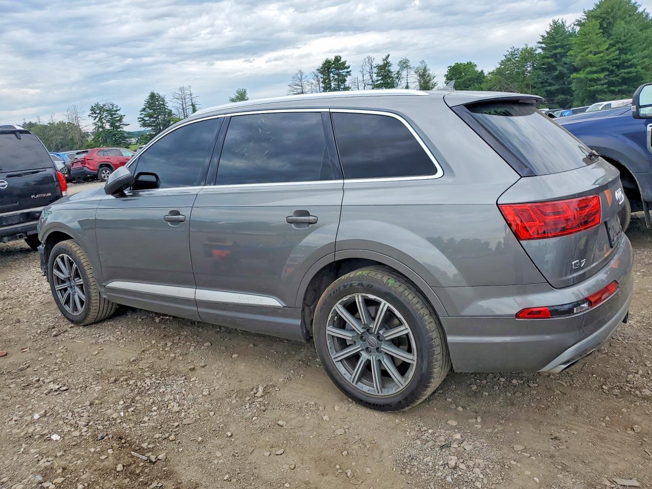 2017 AUDI Q7