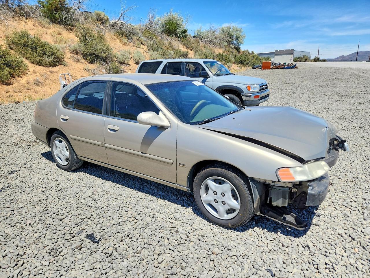 2001 NISSAN ALTIMA