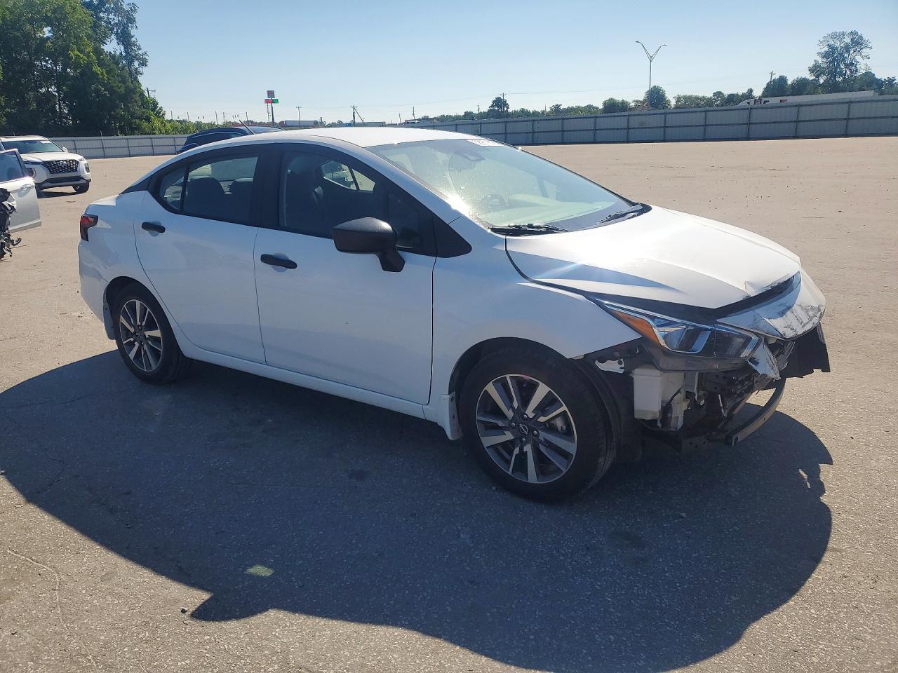 2024 NISSAN VERSA