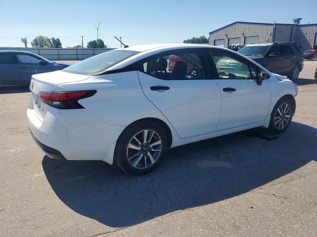 2024 NISSAN VERSA