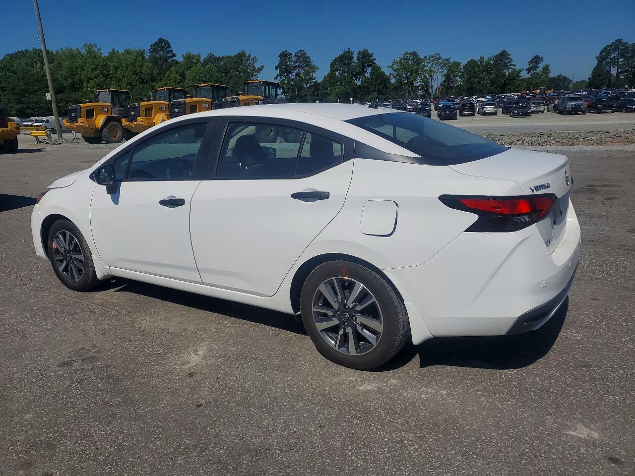 2024 NISSAN VERSA