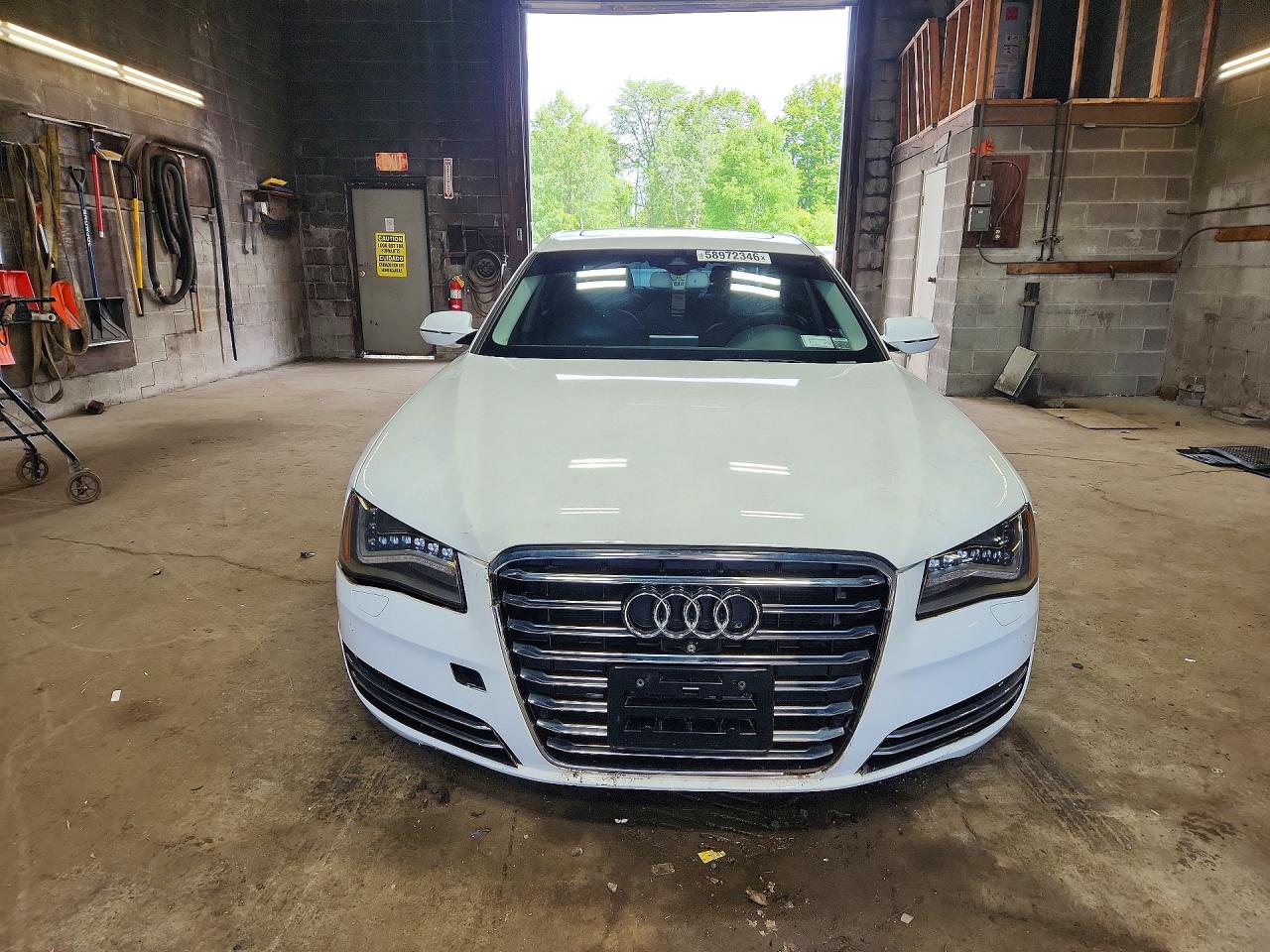 2013 AUDI A8