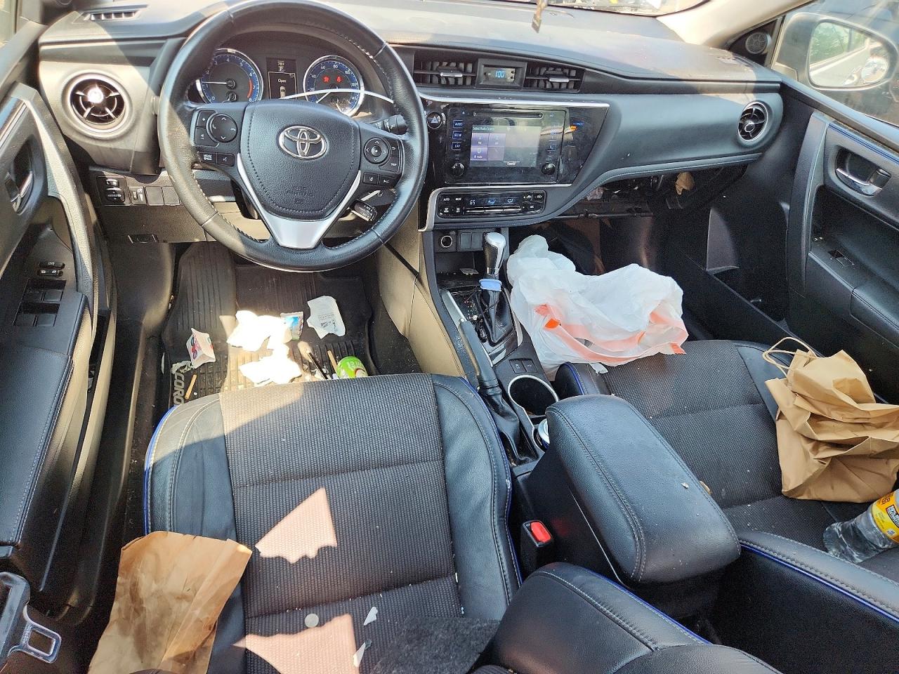 2019 TOYOTA COROLLA