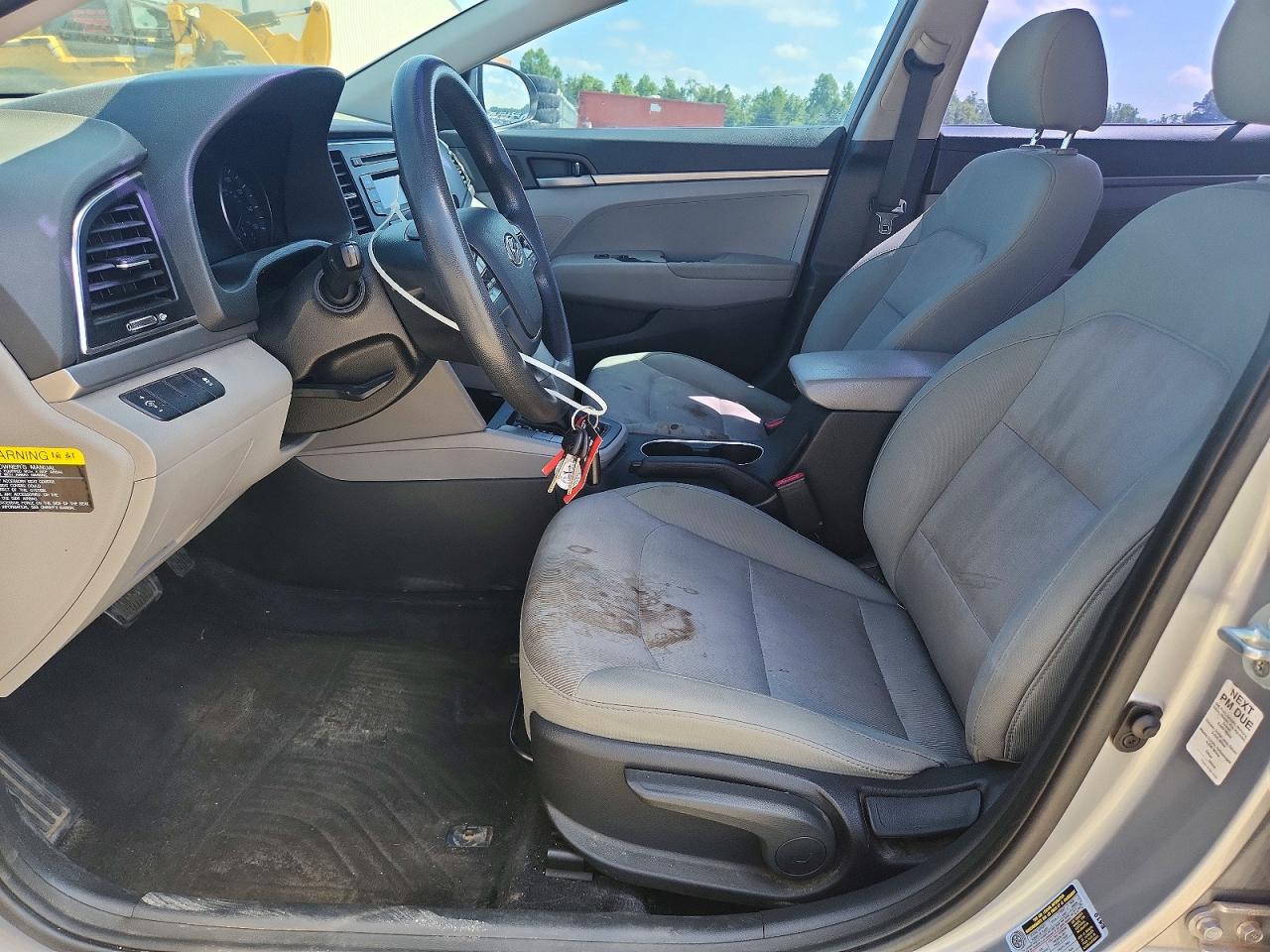 2017 HYUNDAI ELANTRA