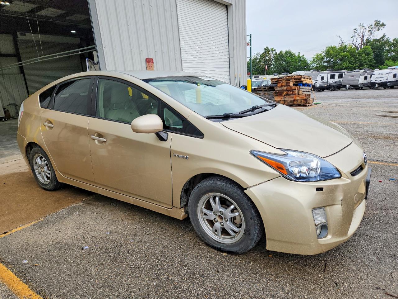 2010 TOYOTA PRIUS