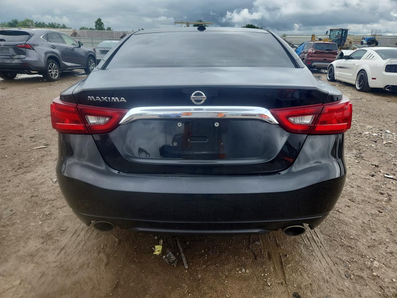 2018 NISSAN MAXIMA