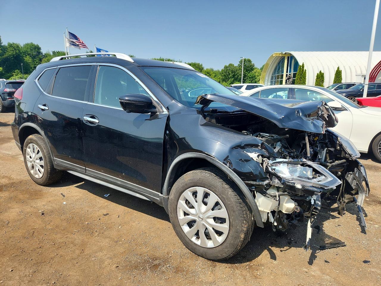 2018 NISSAN ROGUE