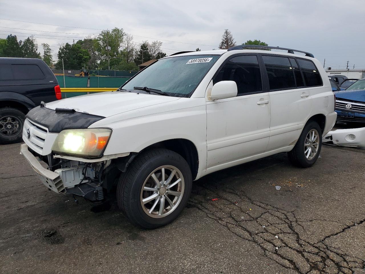 2004 TOYOTA HIGHLANDER