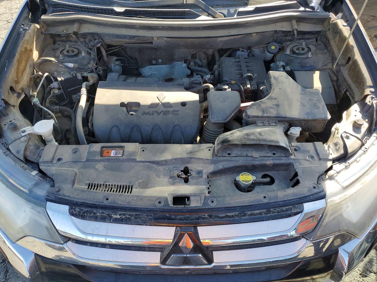2016 MITSUBISHI OUTLANDER