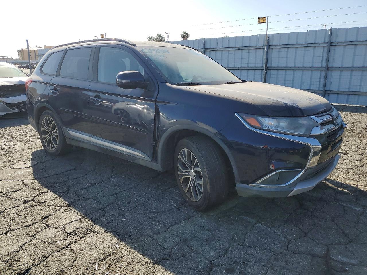 2016 MITSUBISHI OUTLANDER