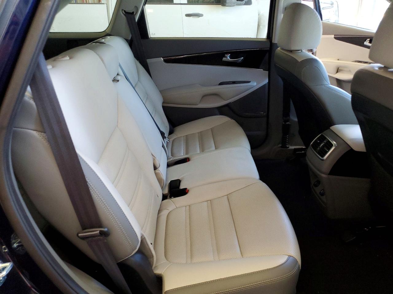 2020 KIA SORENTO