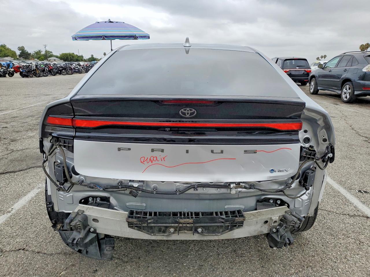 2023 TOYOTA PRIUS