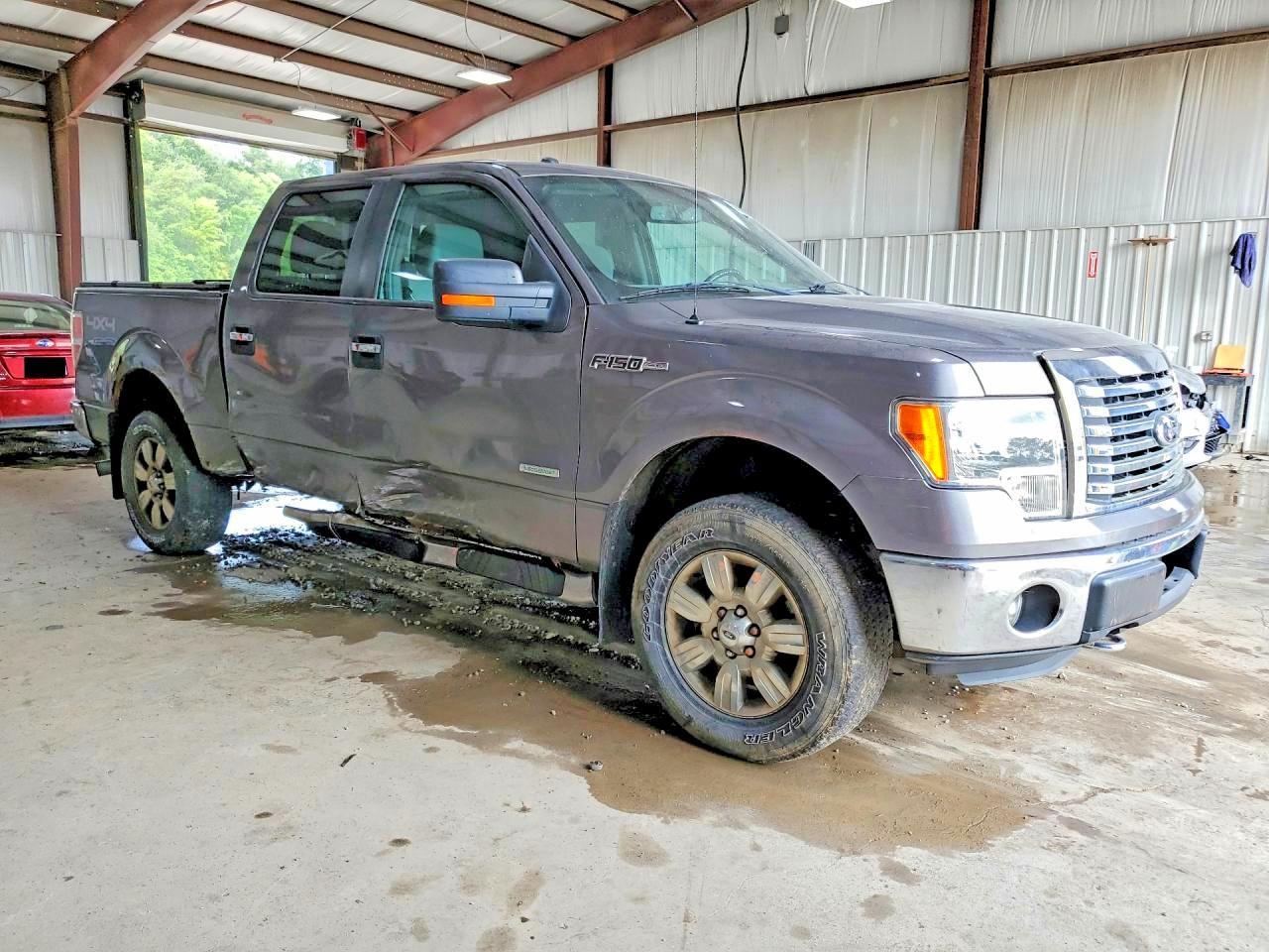 2013 FORD F150