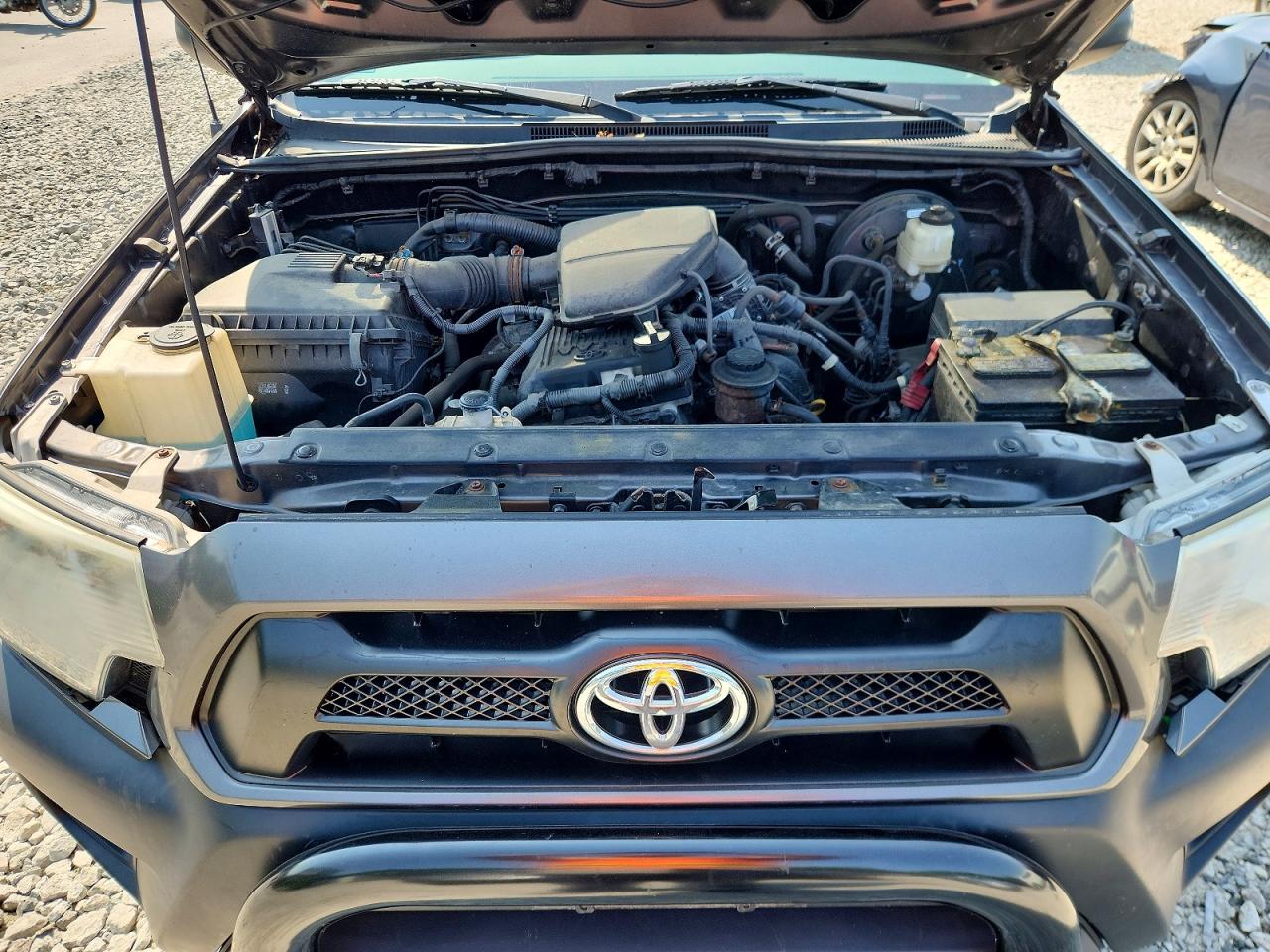 2015 TOYOTA TACOMA