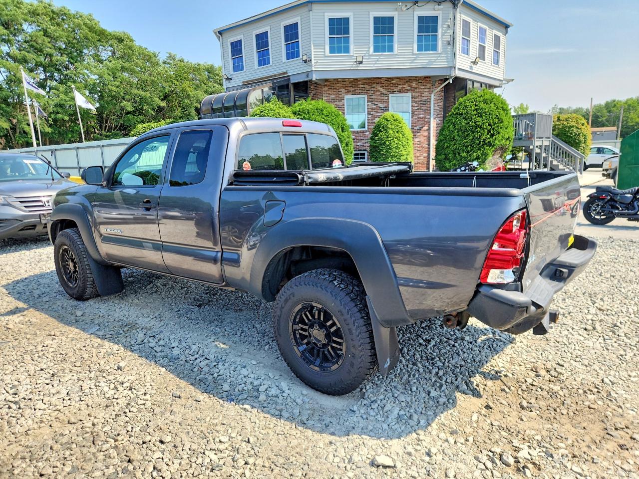2015 TOYOTA TACOMA