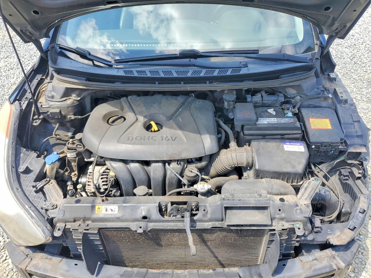 2013 HYUNDAI ELANTRA