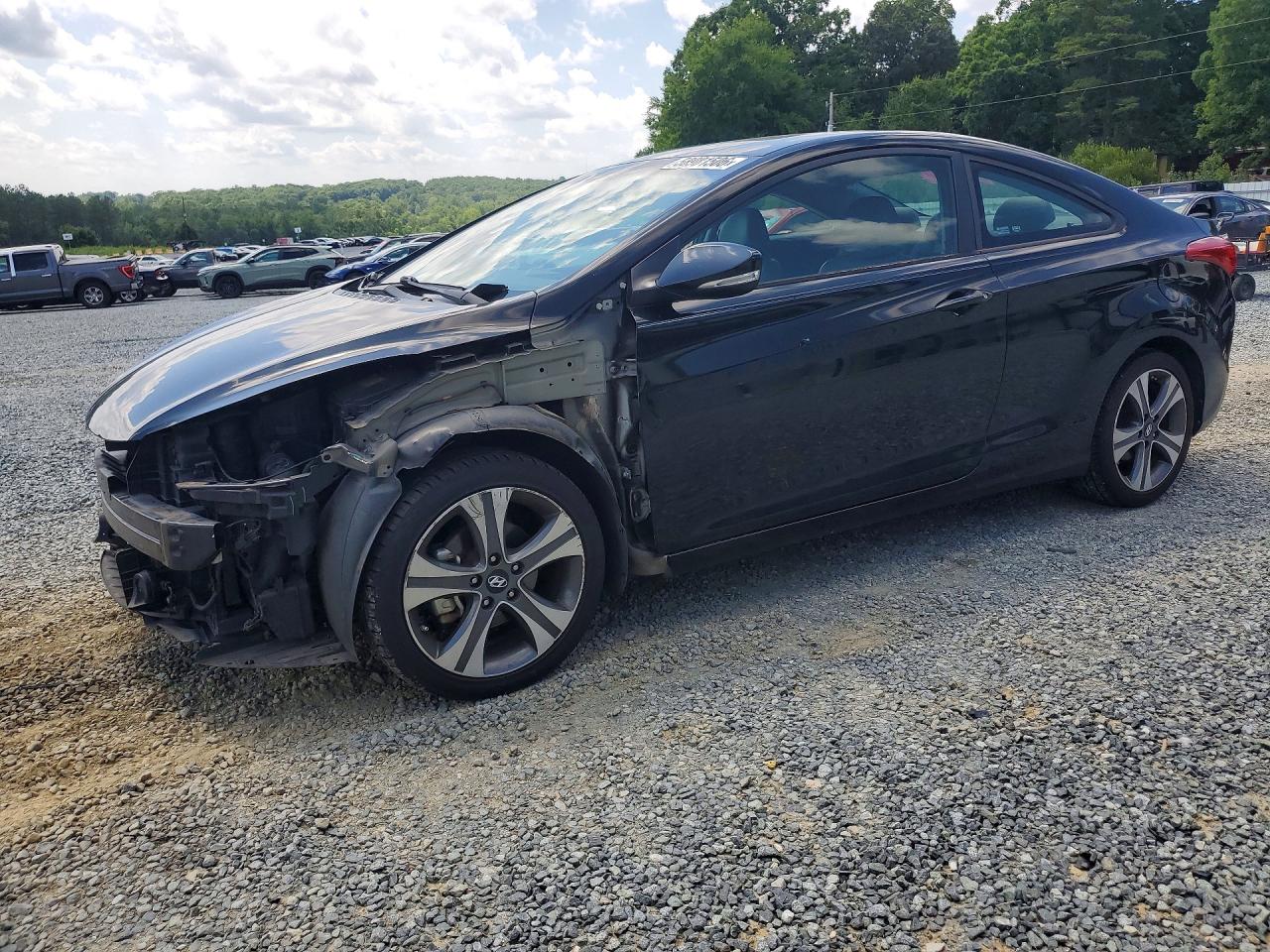 2013 HYUNDAI ELANTRA