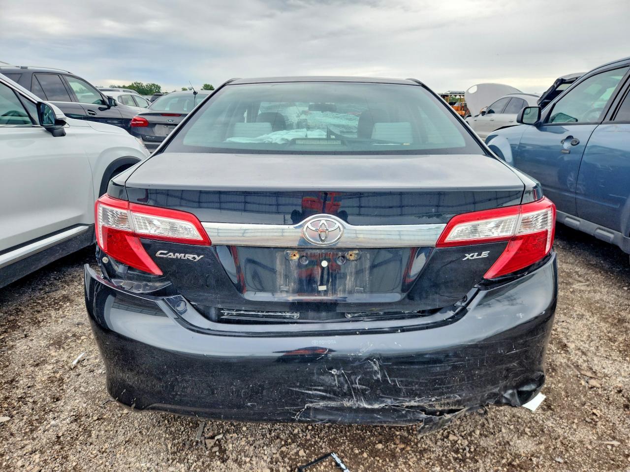 2012 TOYOTA CAMRY
