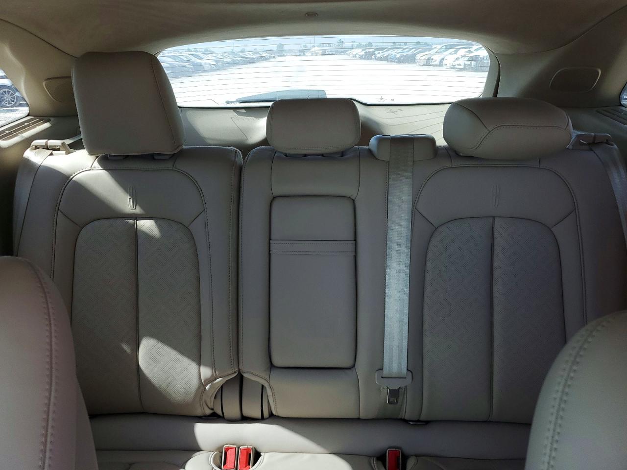 2016 LINCOLN MKZ