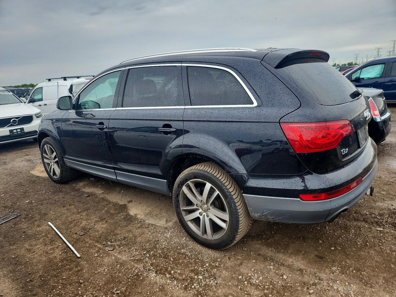 2010 AUDI Q7