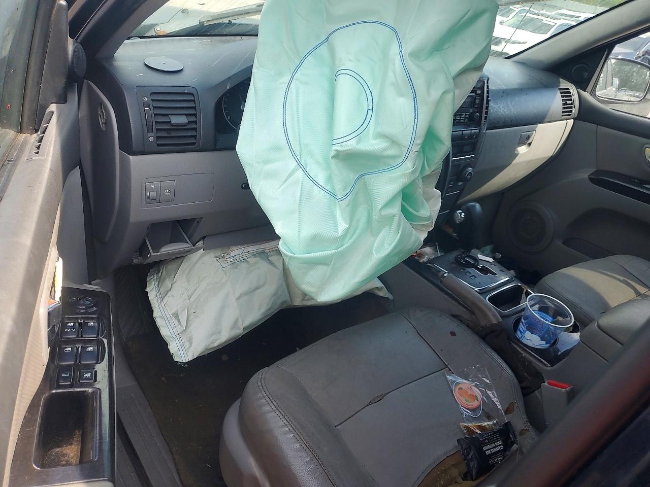 2008 KIA SORENTO
