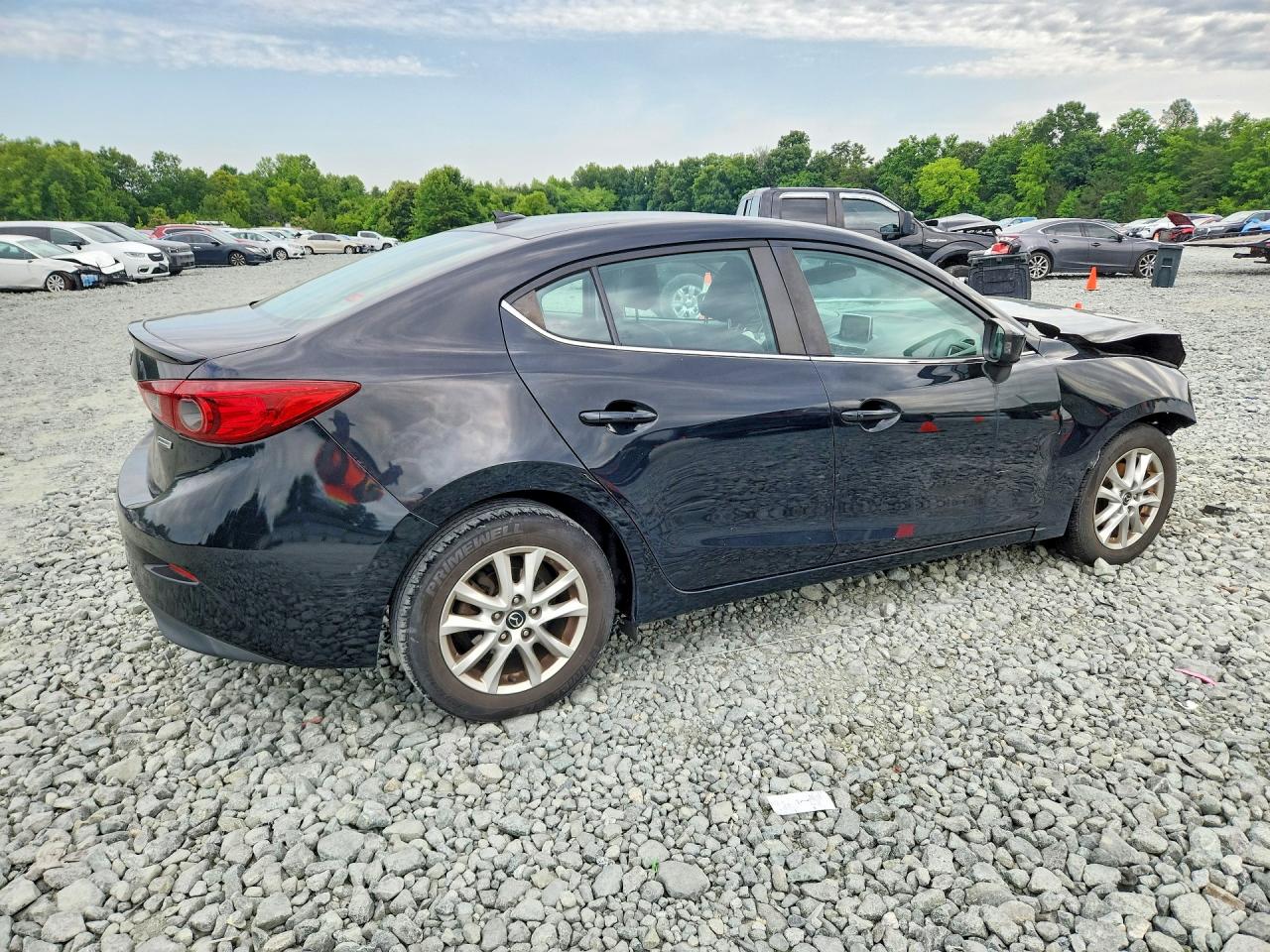 2016 MAZDA 3