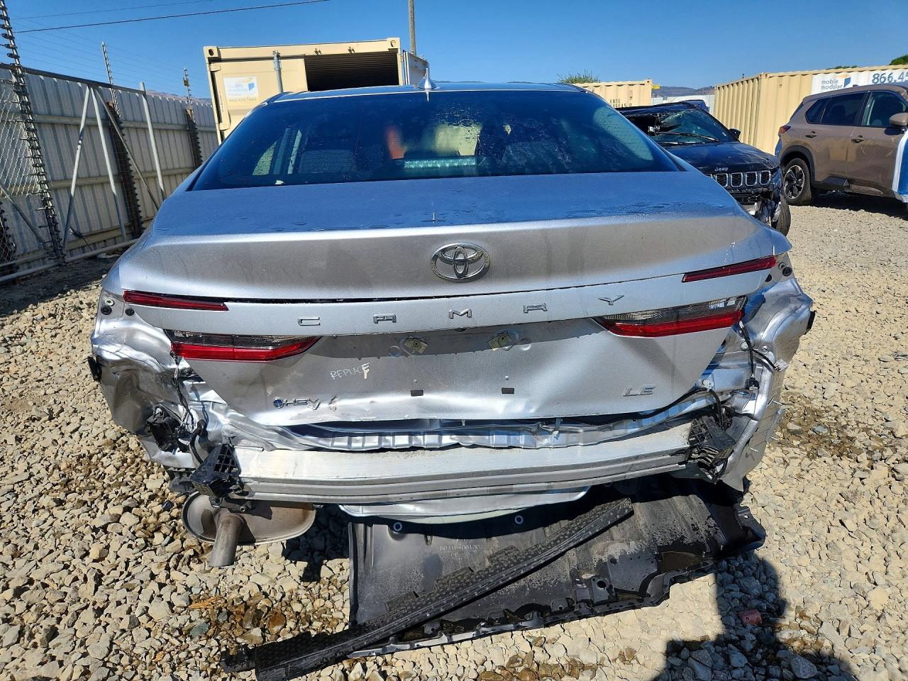 2025 TOYOTA CAMRY