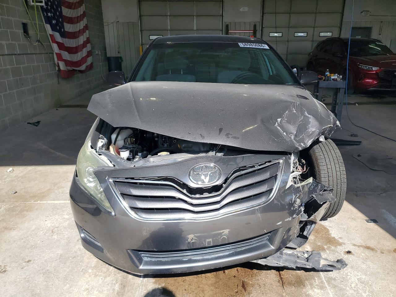 2010 TOYOTA CAMRY