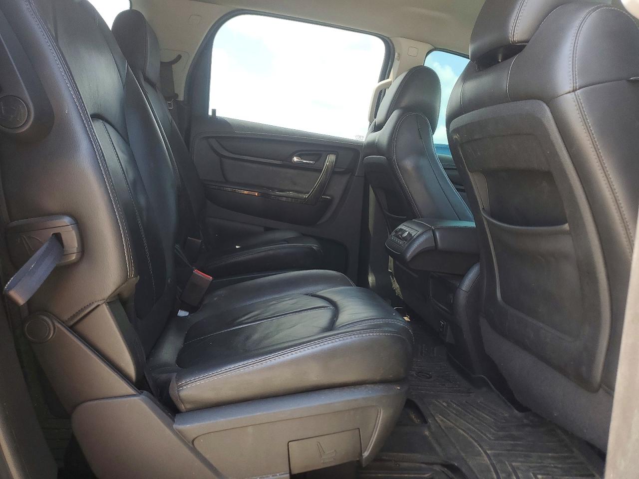 2016 GMC ACADIA