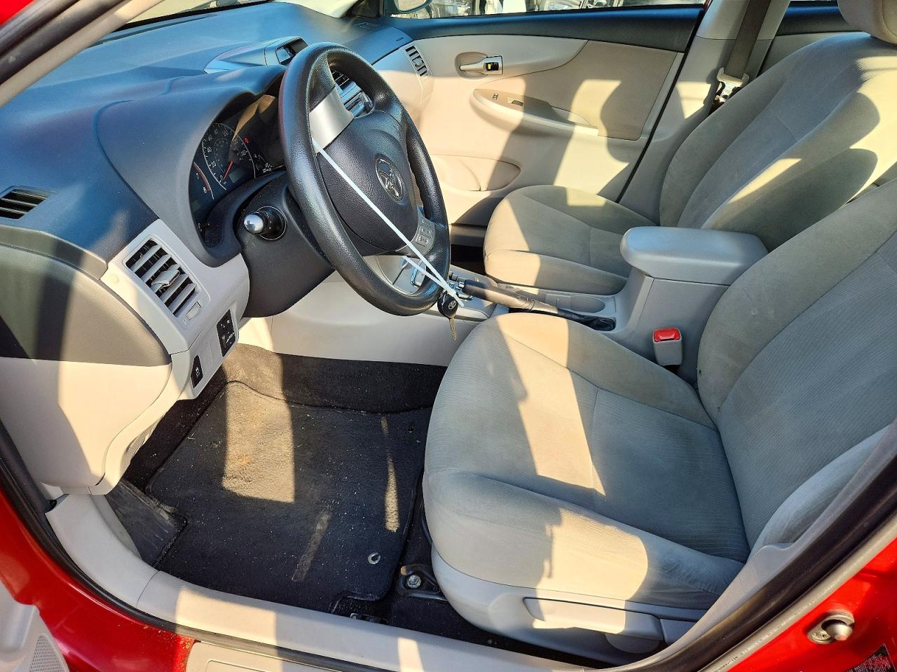 2012 TOYOTA COROLLA