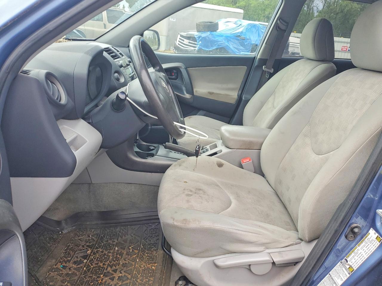 2011 TOYOTA RAV4
