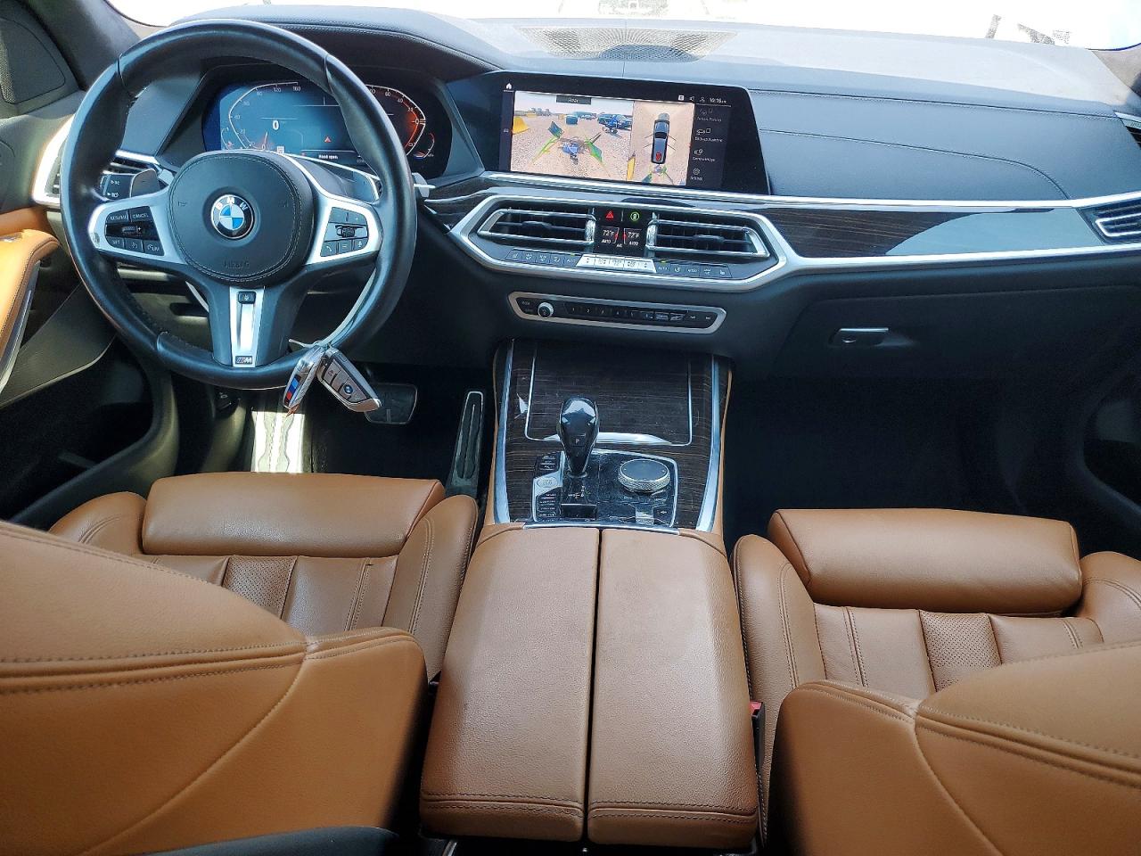 2021 BMW X7