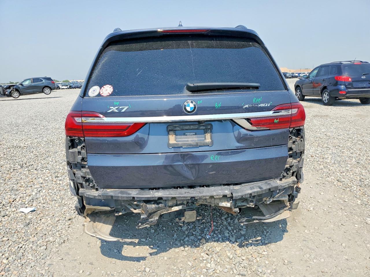 2021 BMW X7