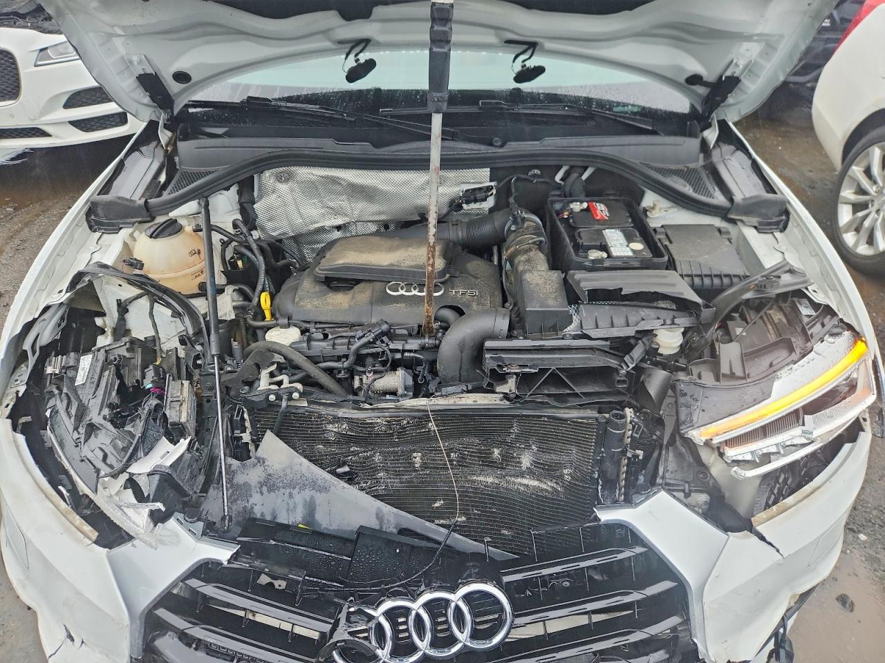 2016 AUDI Q3