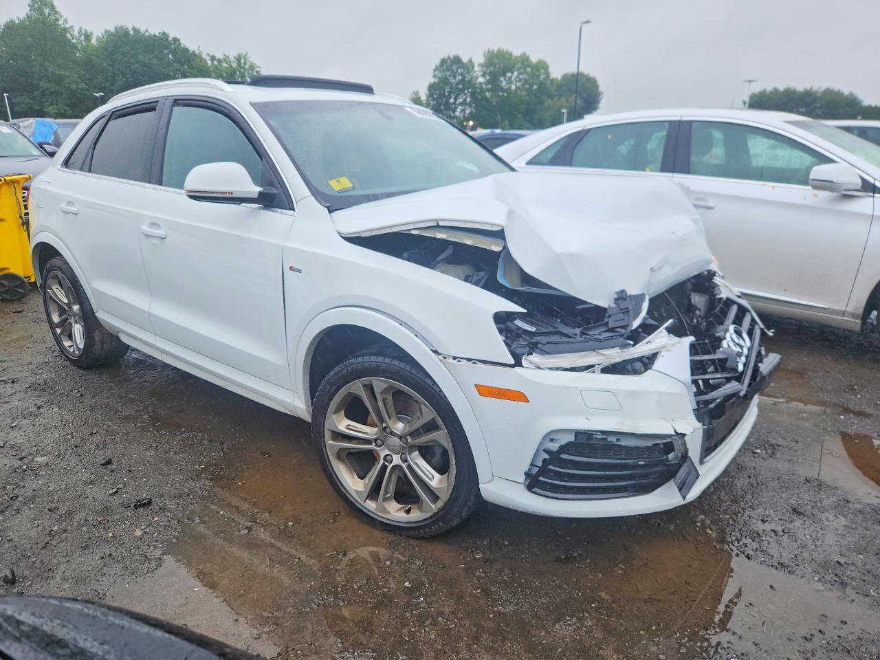 2016 AUDI Q3