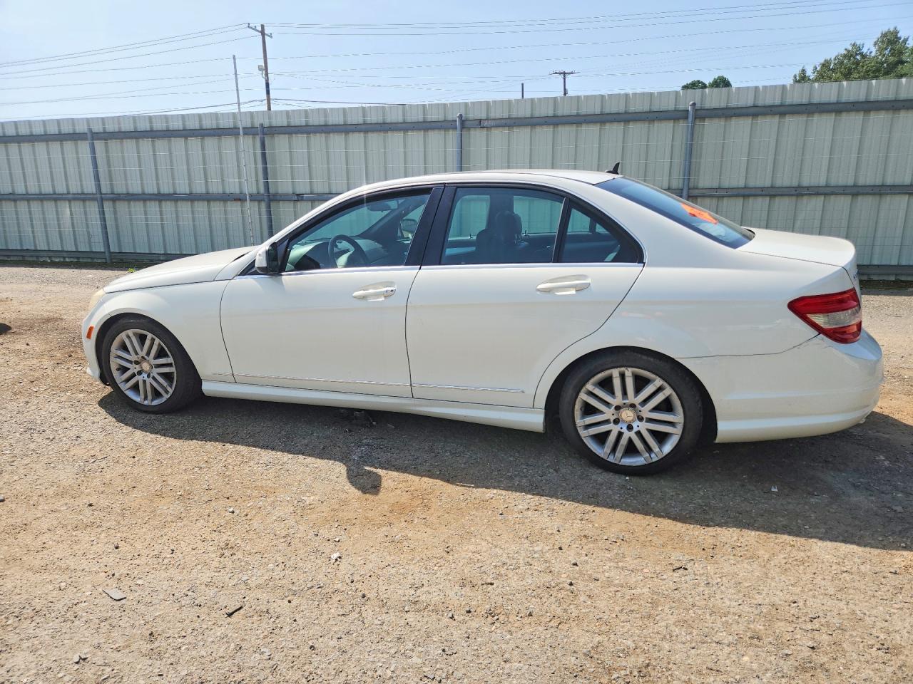 2009 MERCEDES-BENZ C-CLASS