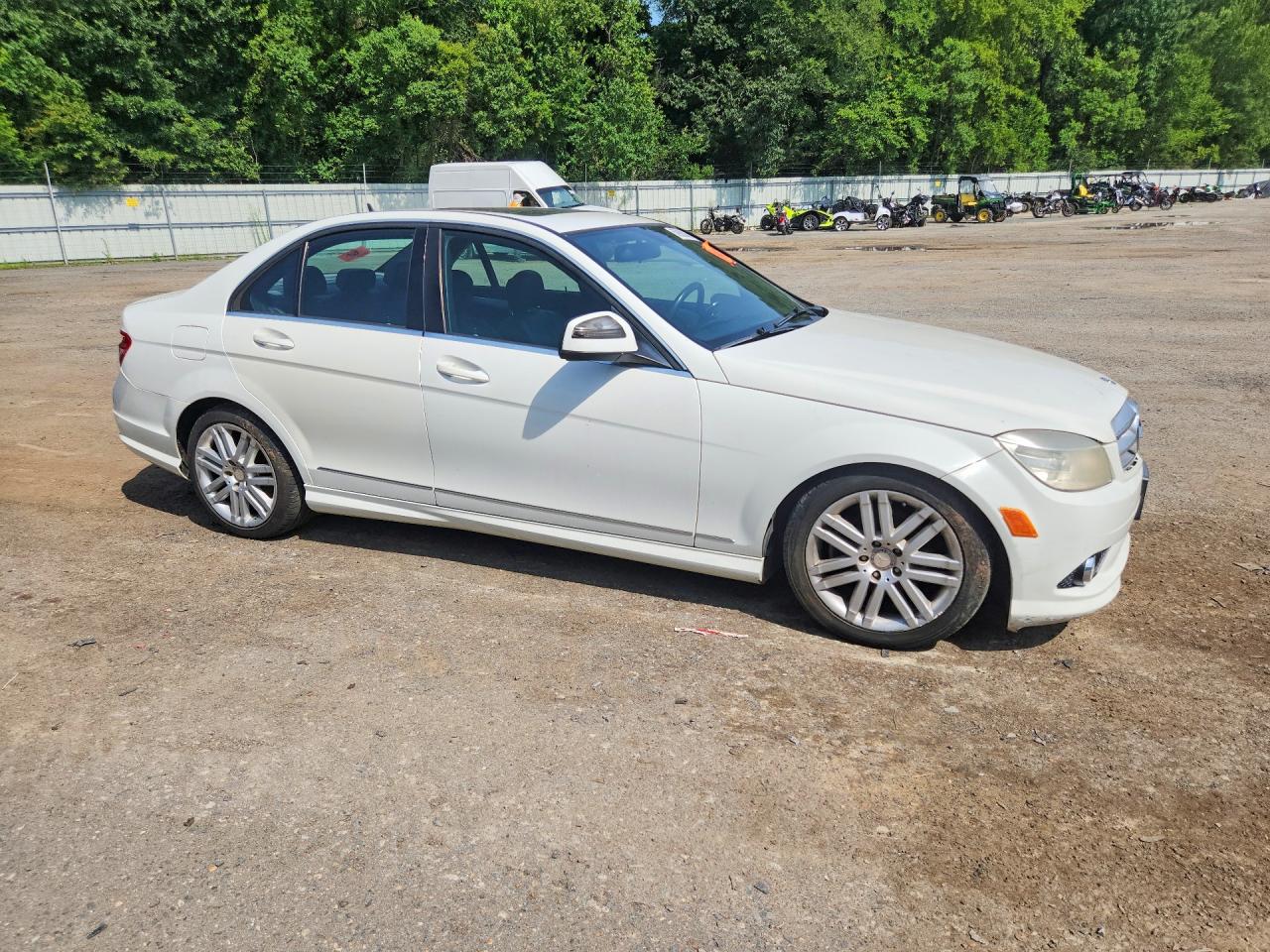 2009 MERCEDES-BENZ C-CLASS
